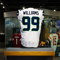 The Pro Football Hall of Fame received the jersey Leonard Williams wore while playing the Jets and has placed it on display in the Hall’s “Pro Football Today Gallery.”